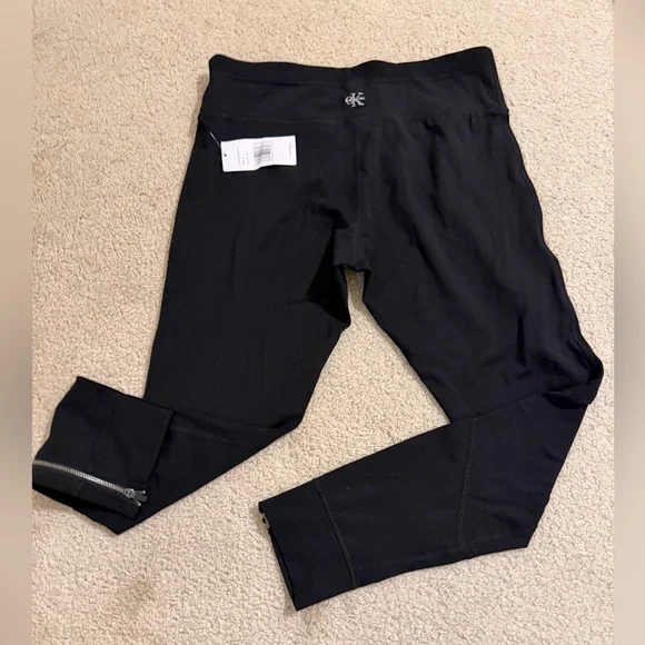 Calvin Klein Women's Classic Black Leggings - Picture 10 of 10